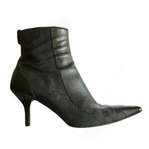Gucci Signature Pointed Toe Ankle Boots